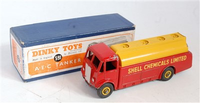 Lot 1968 - A Dinky Toys No. 591 AEC Shell Chemicals Ltd...