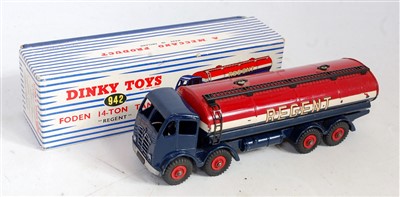 Lot 1969 - A Dinky Toys No. 942 Foden 14 ton tanker...