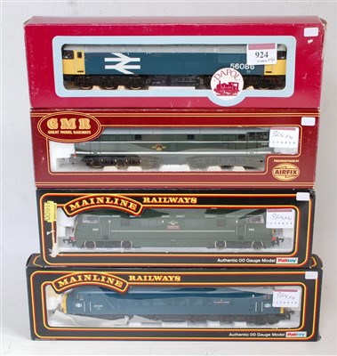 Lot 924 - Dapol BR blue large logo class 56 Co-Co diesel...