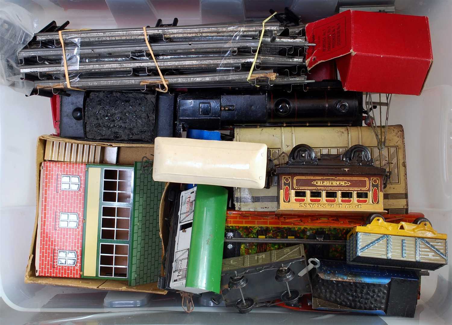 Lot 289 - Large plastic crate containing Hornby compound...