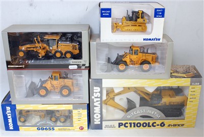 Lot 2624 - Six various boxed First Gear Moto Art, Joel,...