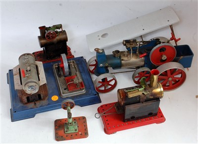 Lot 126 - A collection of various live steam stationary...