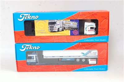 Lot 2722 - A Tekno 1/50 scale boxed road haulage diecast...