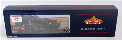 Lot 1084 - A Bachmann 32-254 LNER block Austerity 2-8-0...