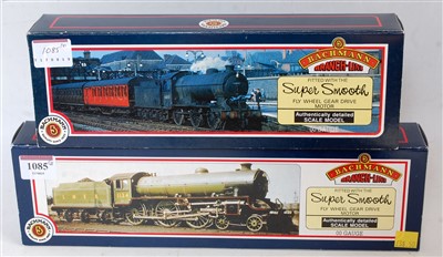 Lot 1085 - A Bachmann 31-700 LNER lined green No. 1264...