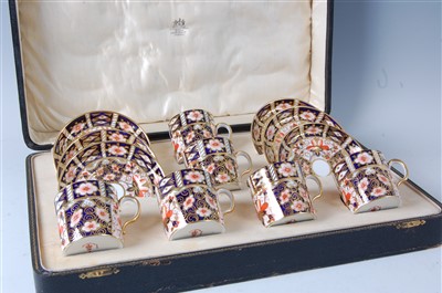 Lot 1028 - A cased set of six Royal Crown Derby teacups...