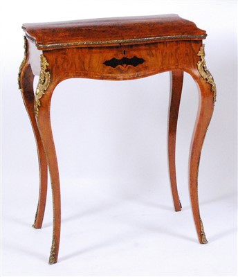 Lot 1402 - A Victorian figured walnut and marquetry...