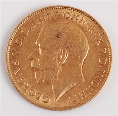 Lot 2136 - Great Britain, 1911 gold half sovereign