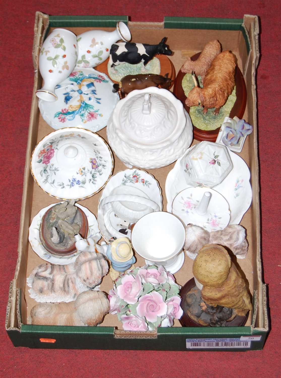Lot 50 - A box of miscellaneous items, to include...
