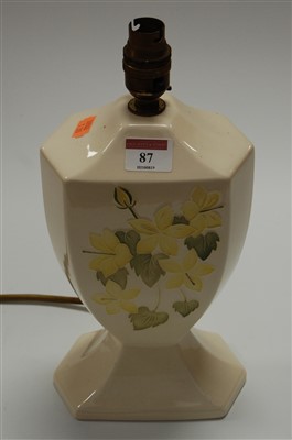 Lot 87 - A modern Moorcroft pottery table lamp, on a...