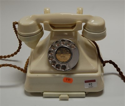 Lot 92 - A cream bakelite GPO telephone