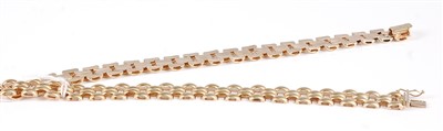 Lot 306 - A modern 9ct gold expanding link necklace,...