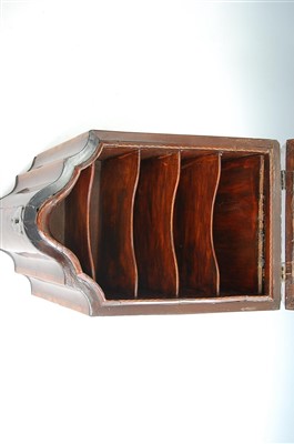 Lot 119 - A George III mahogany and rosewood crossbanded...