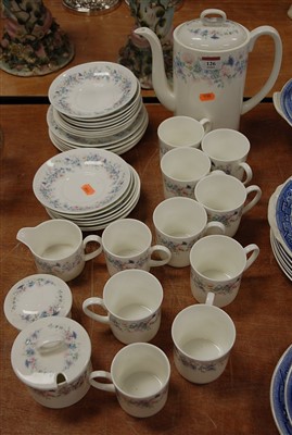 Lot 126 - A Wedgwood 8 place setting tea service in the...