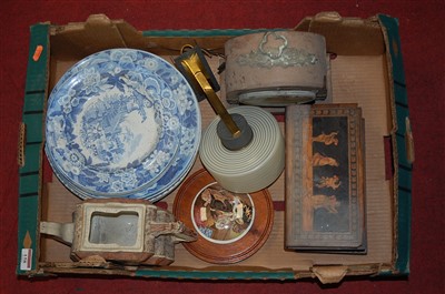 Lot 158 - A box of miscellaneous items, to include a...