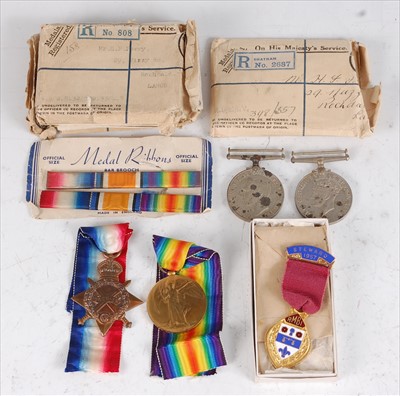 Lot 339 - A WW I 1914-15 Star and Victory pair