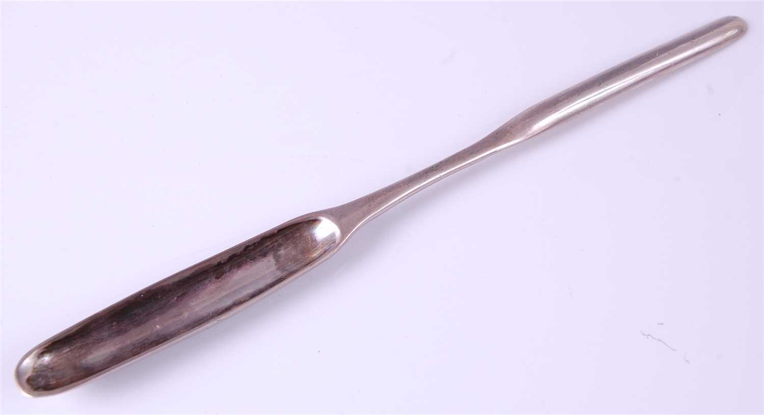 Lot 1135 - A George II silver double-ended marrow scoop,...
