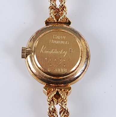 Lot 1249 - An 18ct yellow gold lady's Chopard 'Happy...
