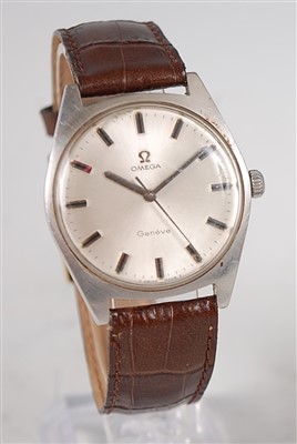 Lot 1241 - A gentleman's mid 20th century Omega manual...