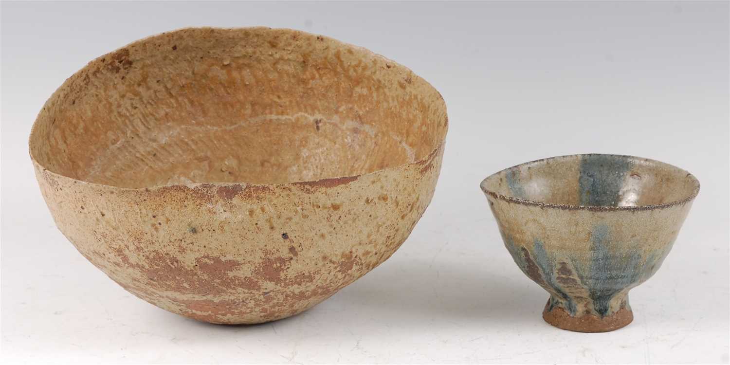 Lot 195 - Ewen Henderson (1934-2000) - a studio pottery...