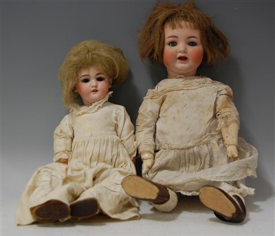 Lot 2012 - A Simon & Halbig German bisque head doll,...