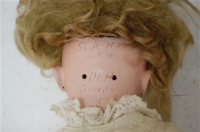 Lot 2012 - A Simon & Halbig German bisque head doll,...