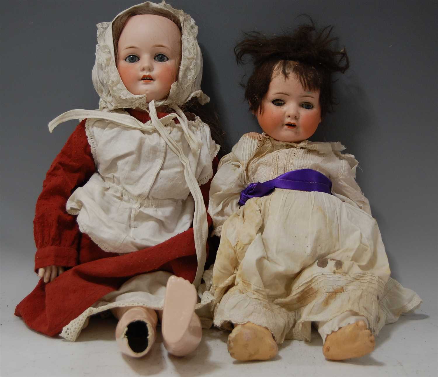 Lot 2034 - A Heubach & Köppelsdorf bisque head doll,...