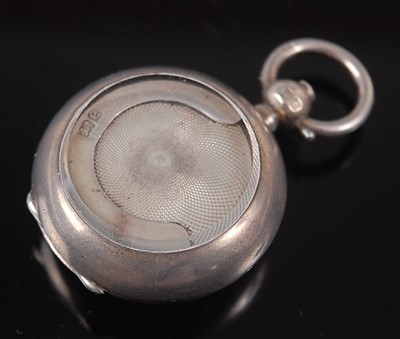 Lot 2151 - An Edwardian silver sovereign case, the hinged...