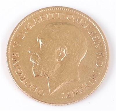 Lot 2154 - Great Britain, 1911 gold half sovereign,...