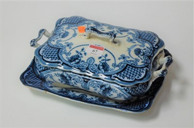 Lot 67 - A Staffordshire blue and white printed tureen...