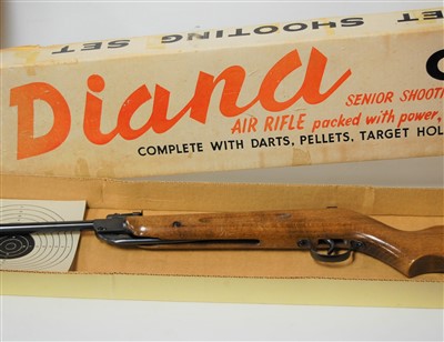 Lot 136 - A Diana Comet .22 calibre air rifle, in...