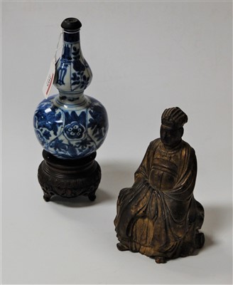 Lot 205 - A Chinese export blue and white double gourd...