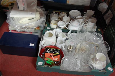 Lot 189 - Two boxes of assorted household china and...