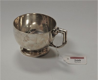 Lot 260 - An early 20th century silver christening mug,...