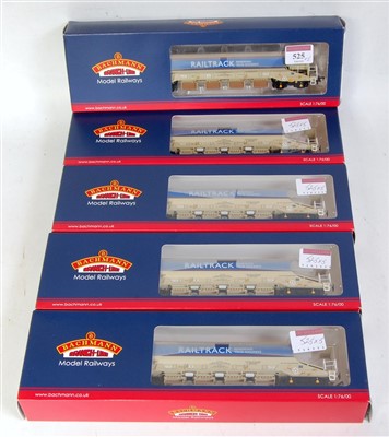 Lot 525 - 5 Bachmann Railtrack livery JJA auto-balaster...