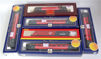 Lot 537 - A Hornby Top Link class 90 electric locomotive...