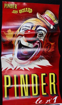 Lot 274 - English circus posters – Hoffman, Chipperfield,...
