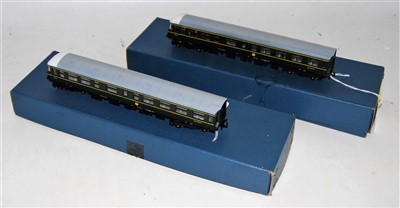 Lot 622 - Lilliput (Trix) Class 124 Trans Pennine 2-car...