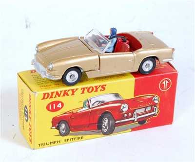 Lot 1918 - A Dinky Toys No. 114 Triumph Spitfire...