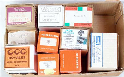 Lot 1568 - Ten various boxed 1/43 scale resin and white...