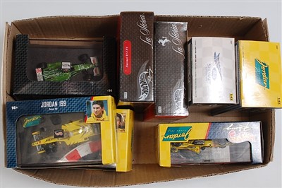 Lot 2542 - A Hotwheels Racing 1/43 scale boxed F1 diecast...