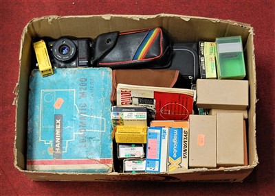 Lot 74 - A box of miscellaneous cameras and accessories,...