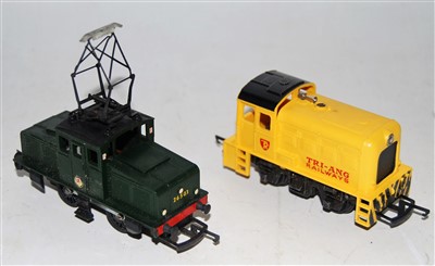 Lot 783 - A Triang TC series 0-4-0 diesel switcher...