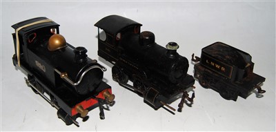 Lot 358 - Two Hornby 0-4-0 clockwork locos - 1922-3 No....