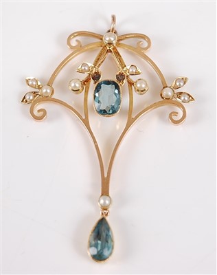 Lot 2719 - An Edwardian 15ct gold, blue topaz and seed...