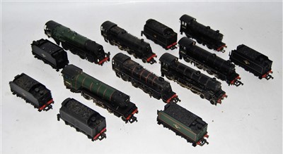 Lot 753 - Tray containing 6 engines and tenders by...