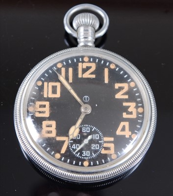 Lot 302 - A military issue nickel cased open face pocket watch