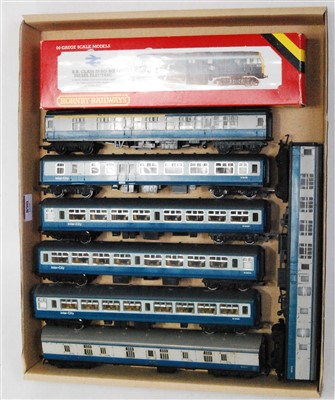 Lot 890 - A boxed Hornby R084 BR blue class 29 Bo-Bo...