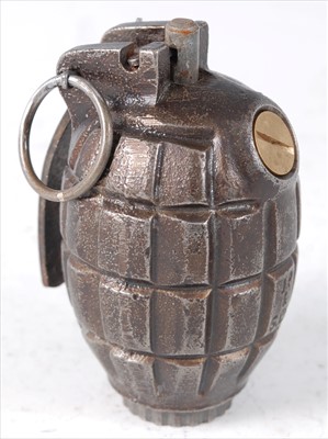 Lot 194 - A deactivated Mills No. 36 Mk I hand grenade