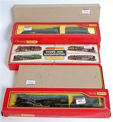 Lot 855 - Mixed collection of Triang Hornby engines and...